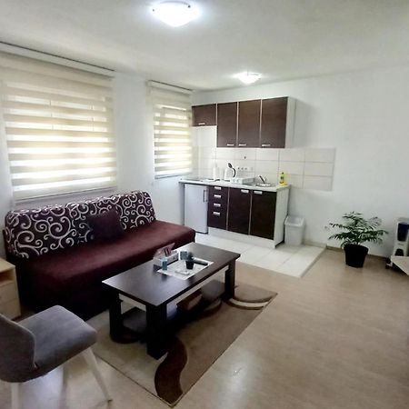 Apartments Platz モスタル エクステリア 写真