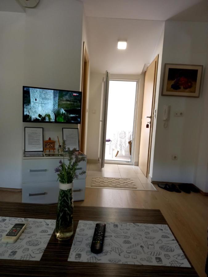 Apartments Platz モスタル エクステリア 写真