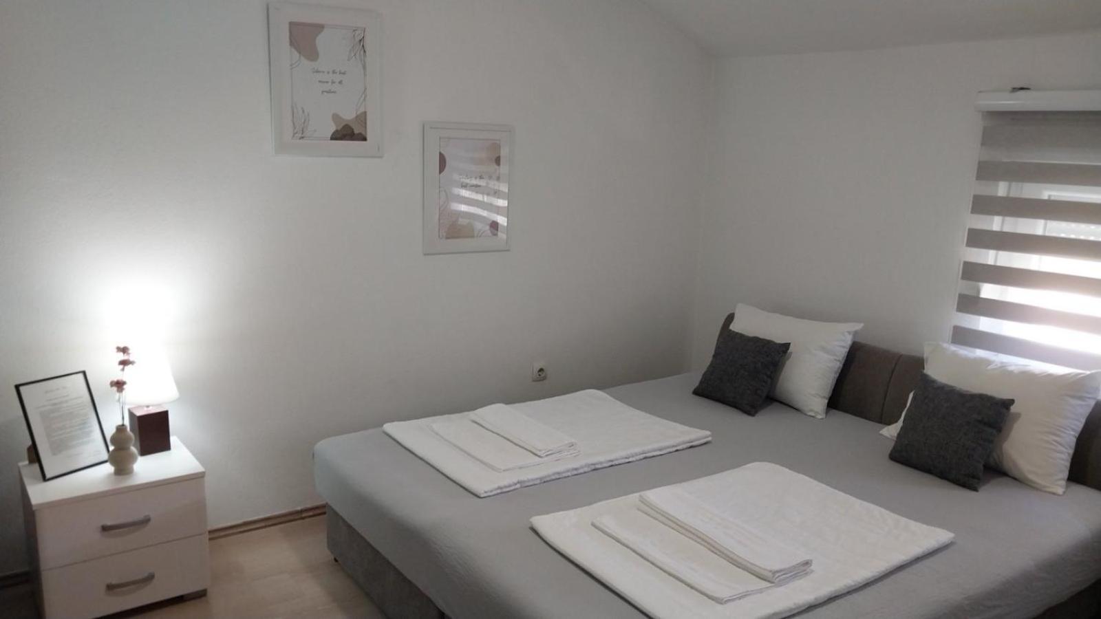 Apartments Platz モスタル エクステリア 写真
